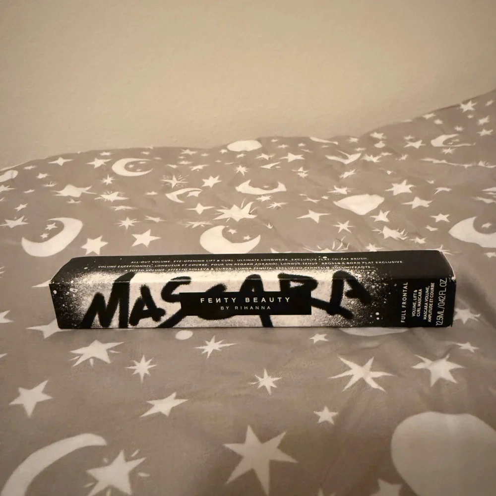 Fenty Beauty Bold Black Mascara